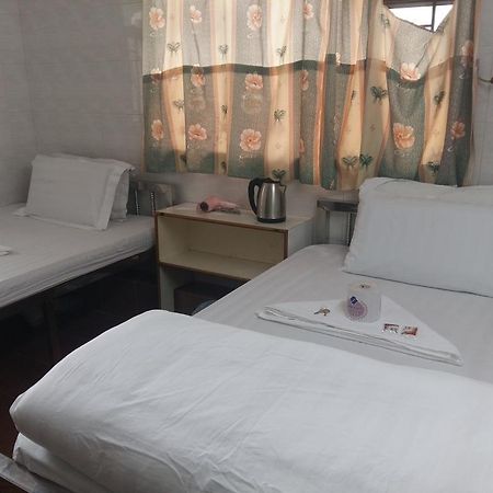 New Yan Yan Guest House Reception 9Th Floor Flat E4 E6 Hong Kong Exterior foto