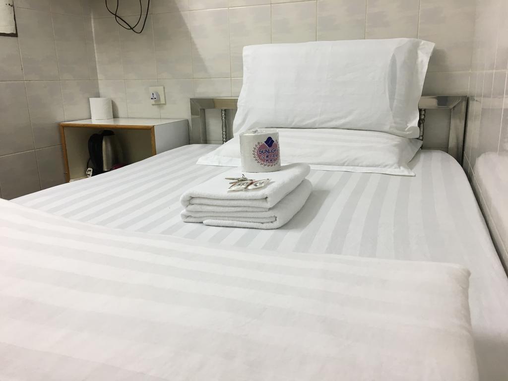 New Yan Yan Guest House Reception 9Th Floor Flat E4 E6 Hong Kong Exterior foto
